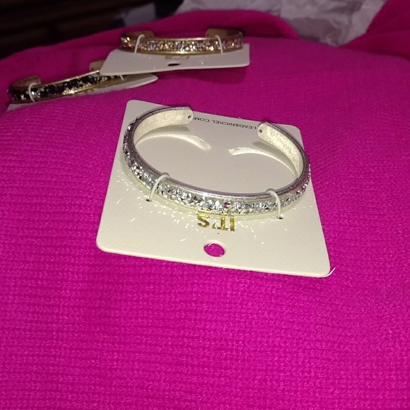 💕⭐☀️Glitter cuff bracelets/ New Boutique! - Picture 5 of 7